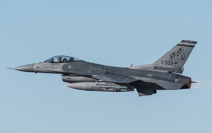      F-16