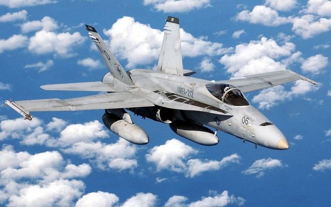      F-18 Hornet