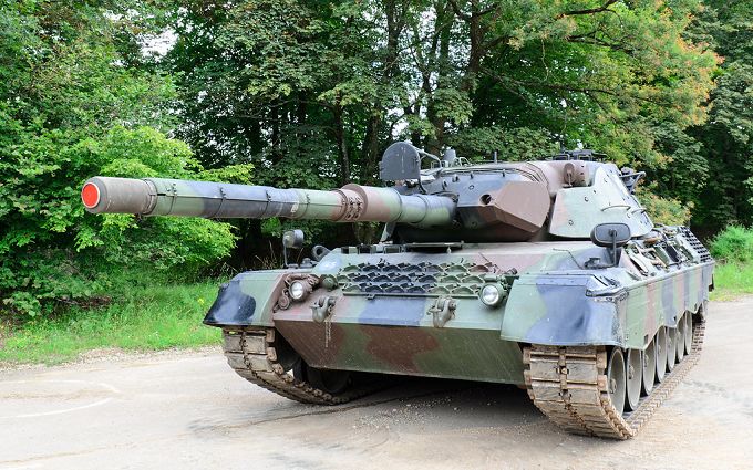      50  Leopard 1  