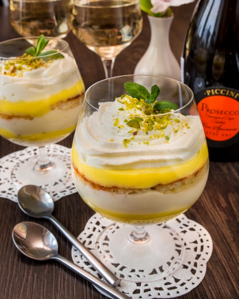 Рецепт на Новый год: Лимонный десерт с маскарпоне