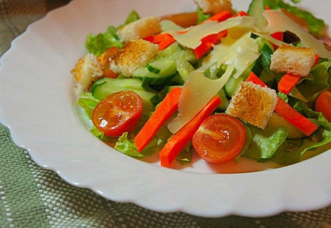 Быстрый овощной салат
