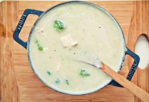 Крем-суп с курицей и брокколи