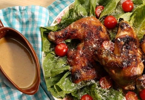 Курица BBQ с соусом «Цезарь»